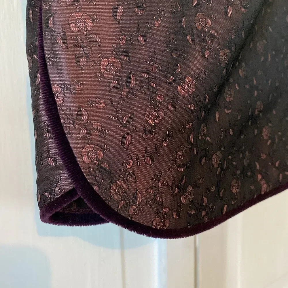 SOLE floral silk Pencil skirt with velvet accent - Size 6